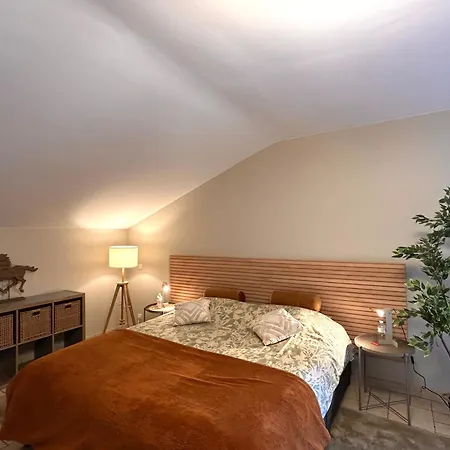 Au Coeur Des Collines, Chouette Apartmán